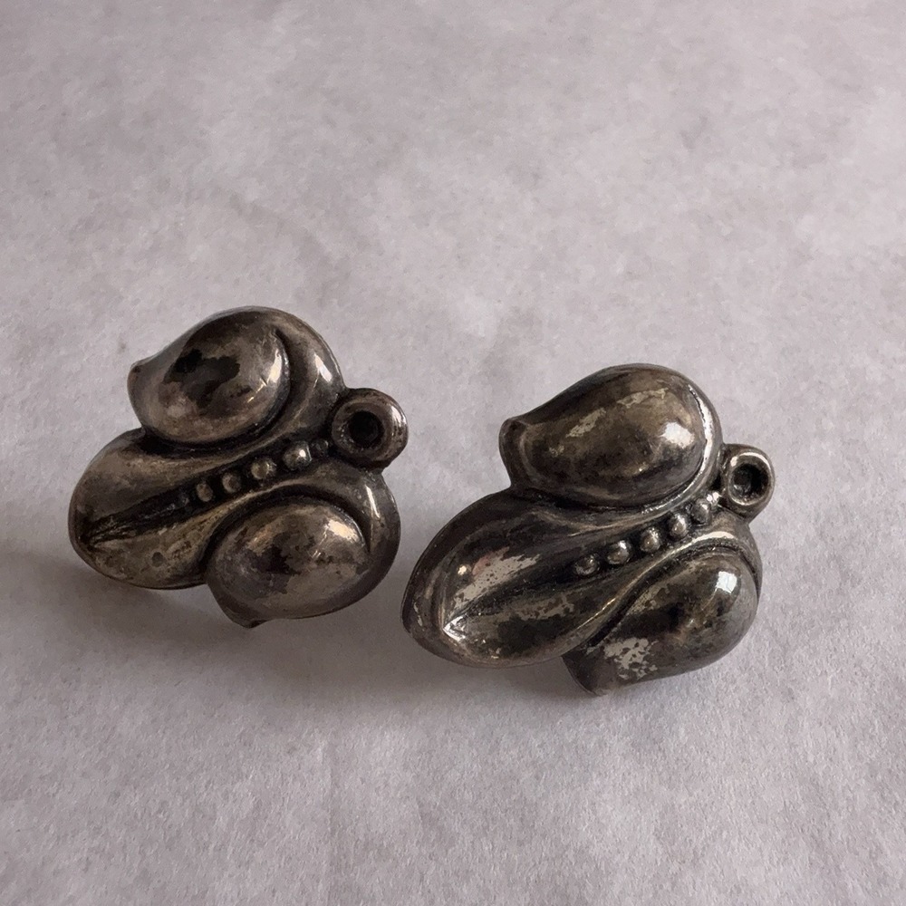 Vintage Sterling Silver Leaf Screw Back Earrings Floral Studs Marked Sterling